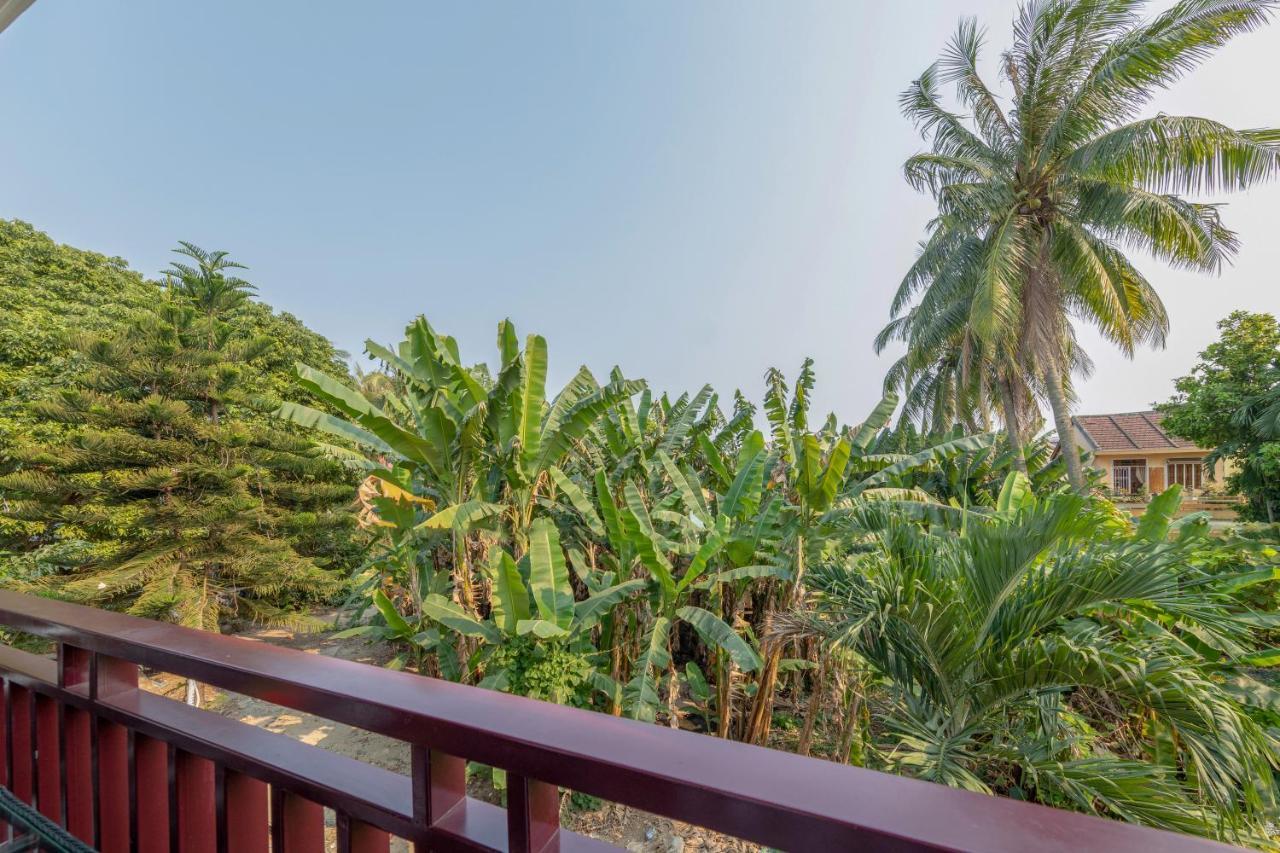 Nu Ni Homestay Хойан Экстерьер фото