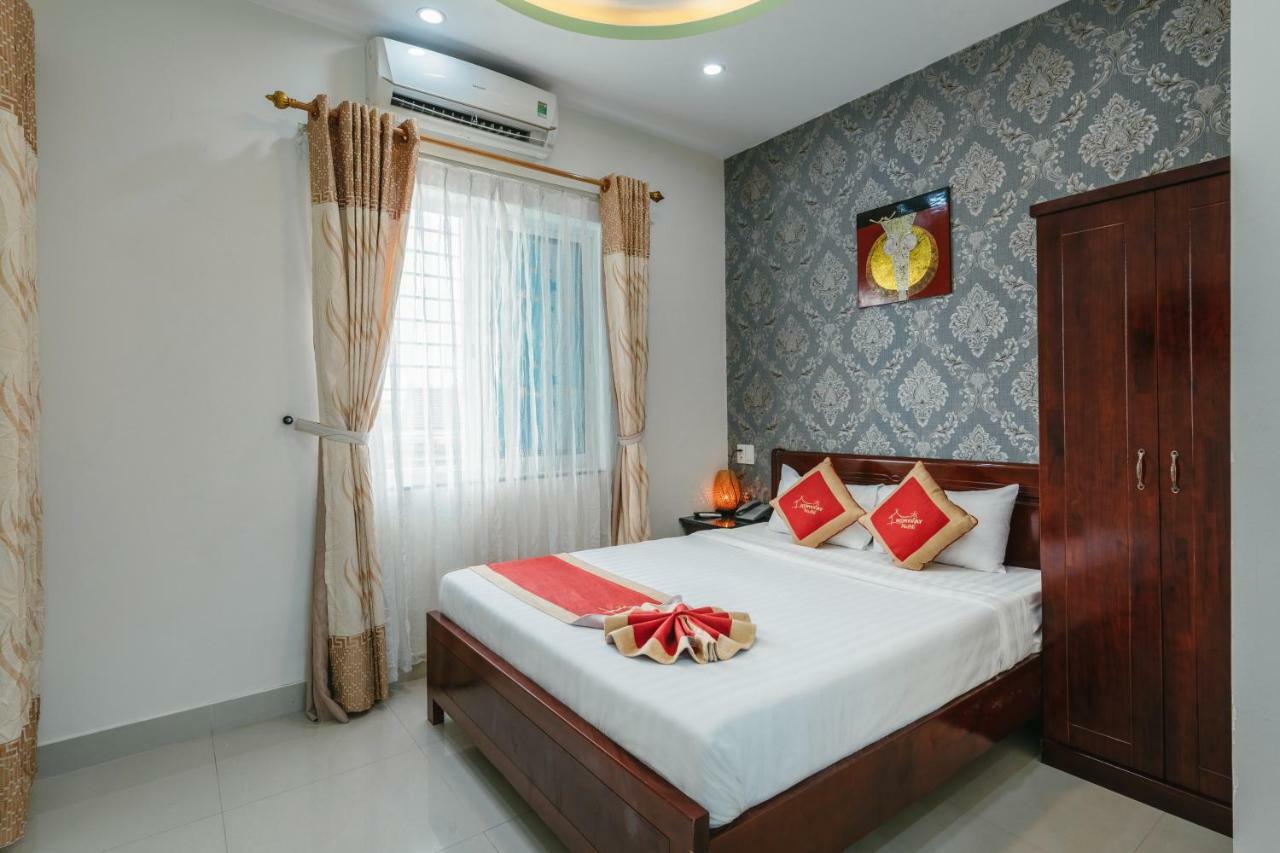 Nu Ni Homestay Хойан Экстерьер фото